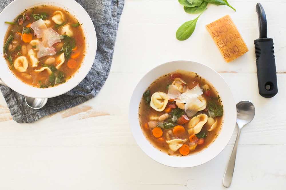Slow Cooker (or not) Vegetable Tortellini Soup