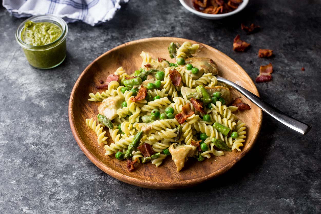 Creamy Chicken and Pesto Pasta