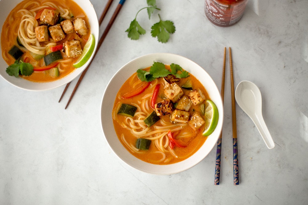 Thai Red Curry Zucchini Noodle Bowls 