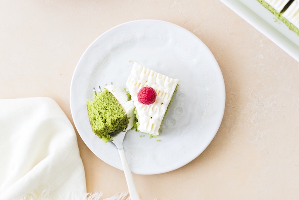 Matcha Snack Cake