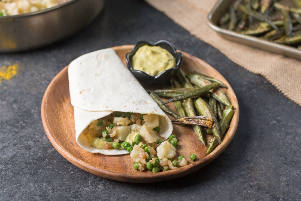 [Leftover] Samosa Wrap with Cauliflower, Potatoes, and Chickpeas 