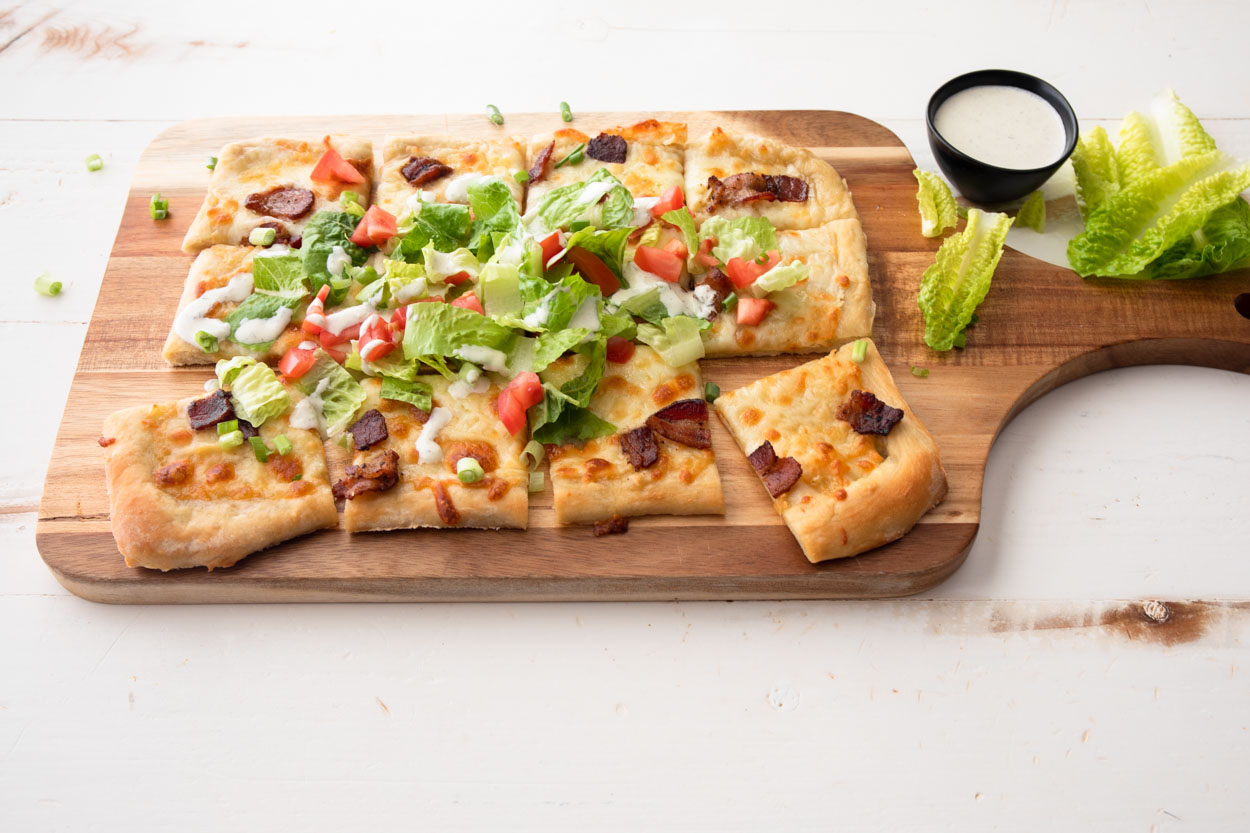 BLT White Pizza 