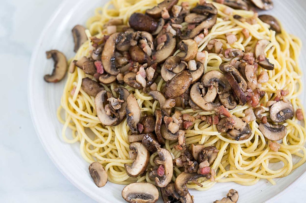 Spaghetti Carbonara with Mushrooms