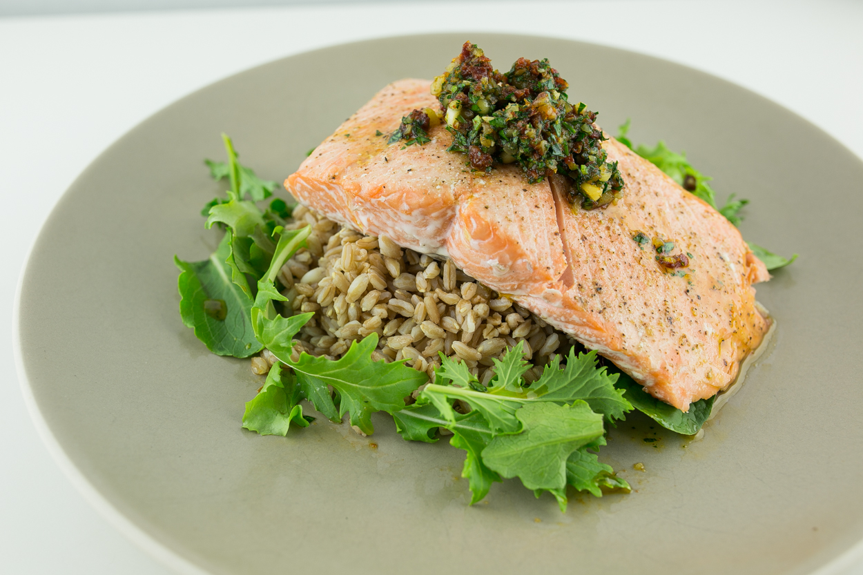 Grilled Salmon with Sundried Tomato Pesto