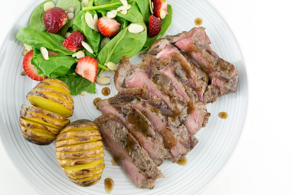 Grilled Steak with Sundried-Tomato Butter