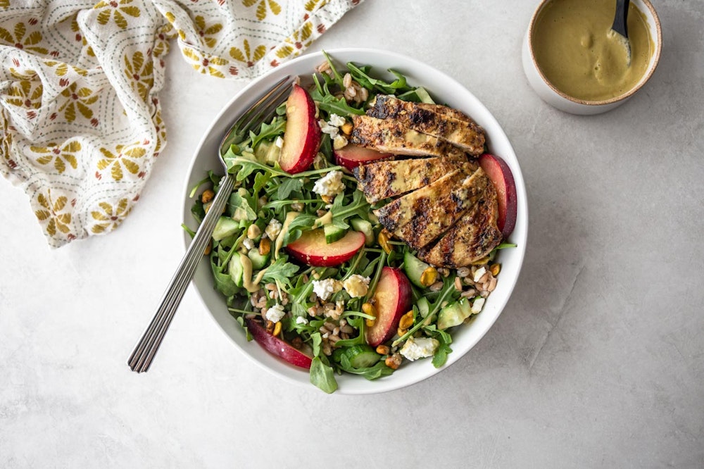 Grilled Chicken and Arugula Salad