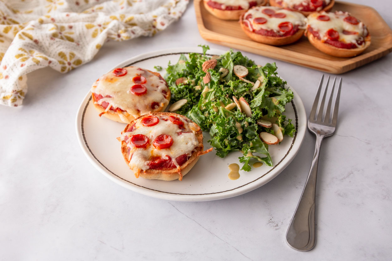 Mini Bagel Pizzas Cook Smarts