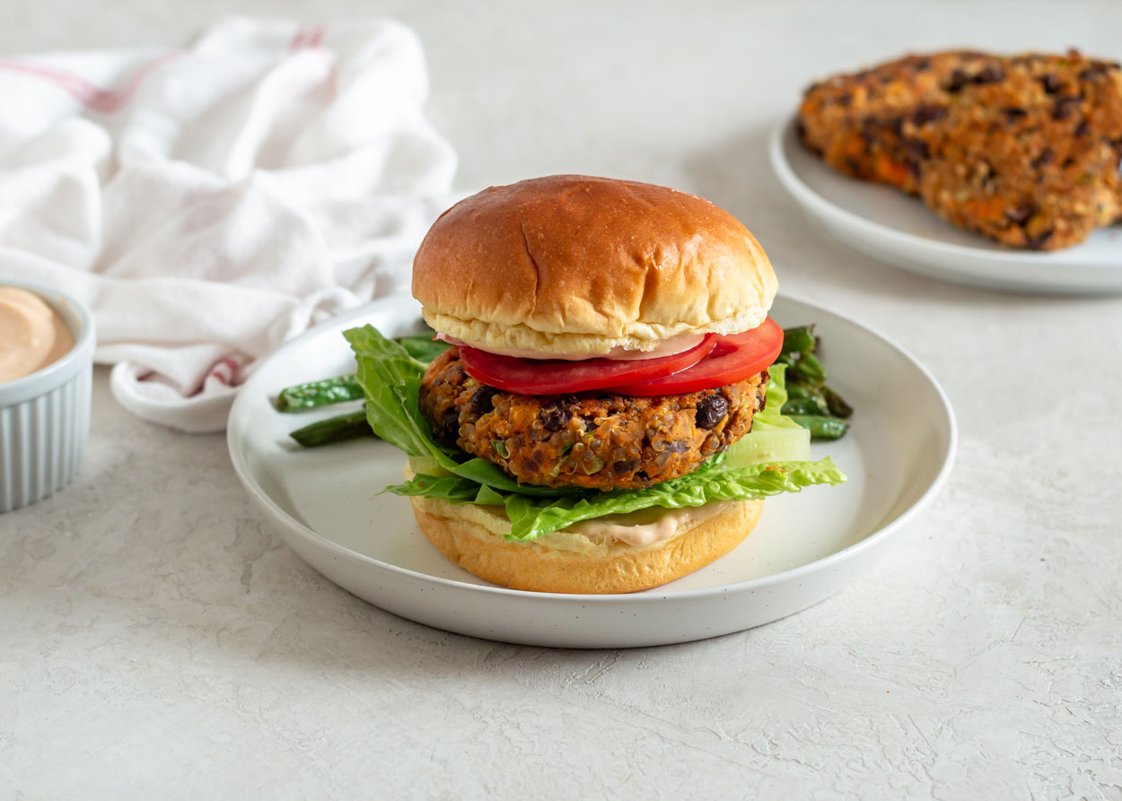 [Leftover] Sweet Potato, Black Bean, and Quinoa Burgers