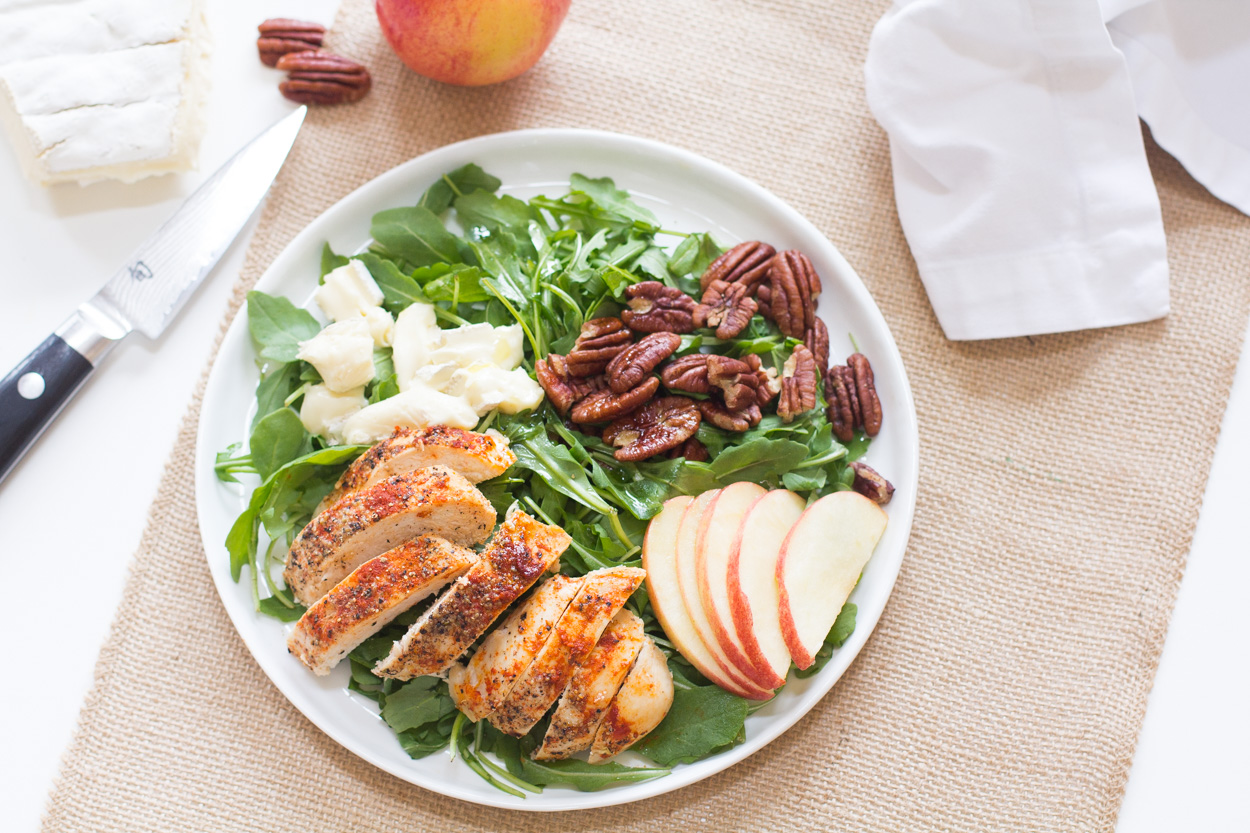 Arugula Salad with Chicken, Pecans, and Brie