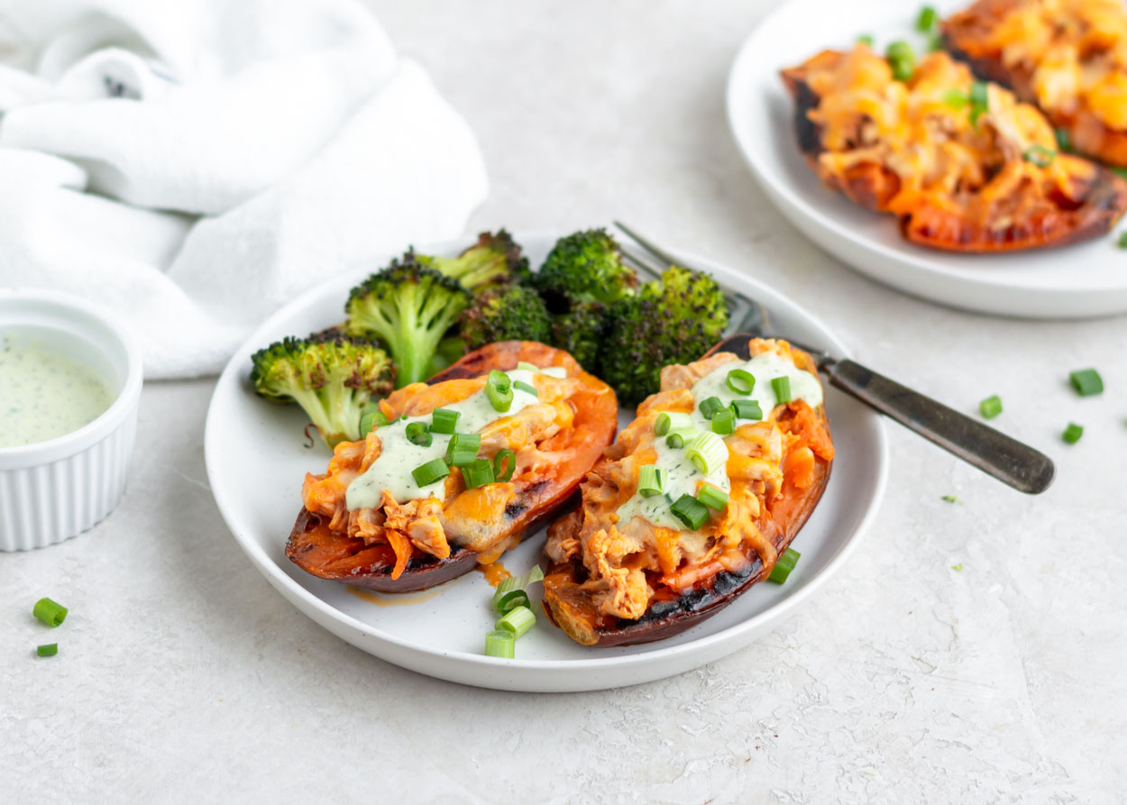[Leftover] Buffalo Chicken-Stuffed Sweet Potatoes