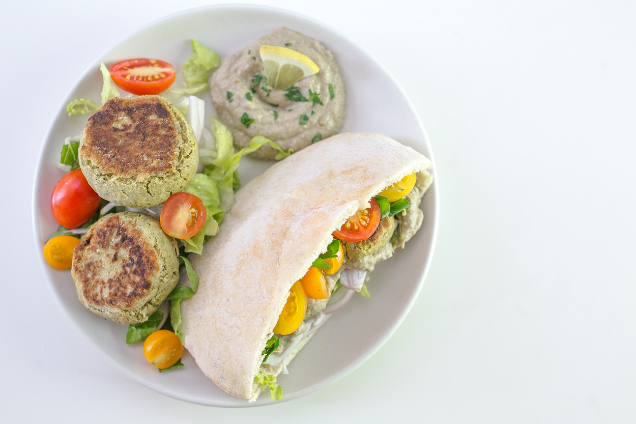 Falafel Pita Sandwiches