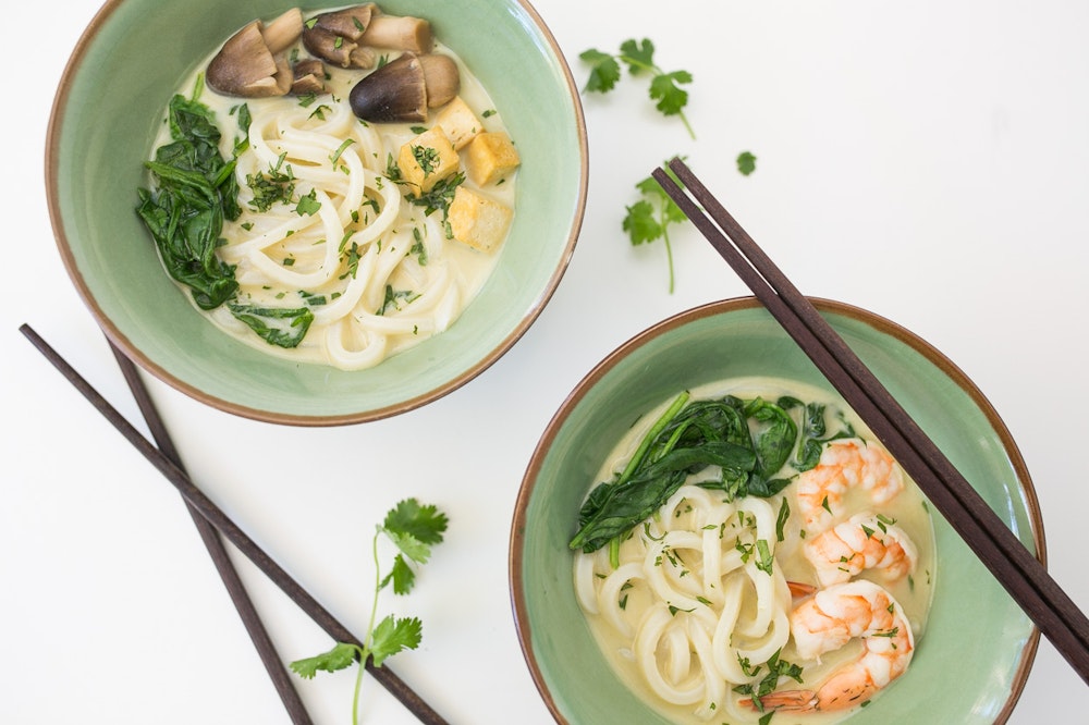 Shrimp and Udon Noodles in Green Curry Soup
