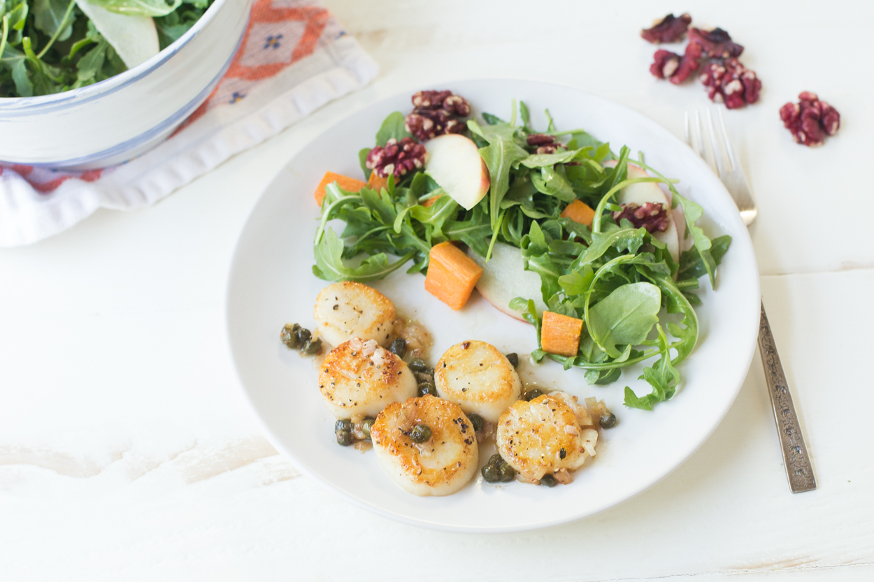 Pan-Seared Scallops with Lemon Butter Sauce